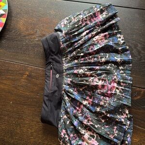 Lululemon Tennis Skirt Size 4 Multicolor